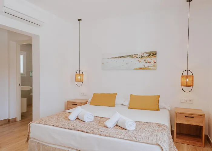 Santo Tomas - Evita *