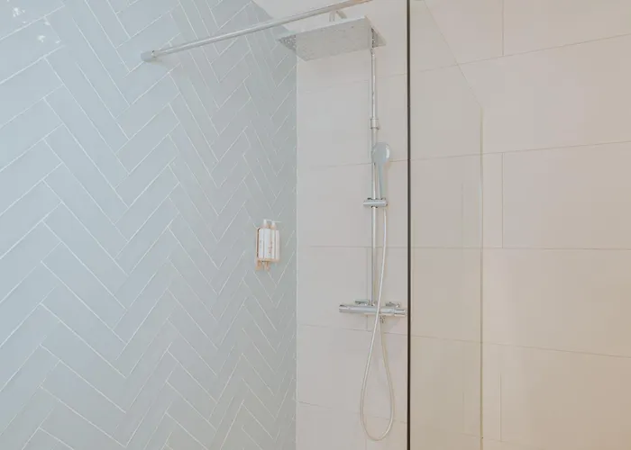 Santo Tomas - Evita *