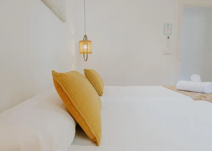 Santo Tomas - Evita *