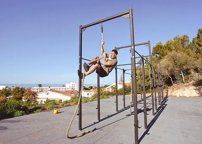 Santo Tomas - Evita *